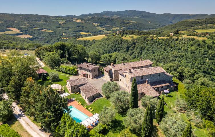 Appartamento vacanze per 4 persone, con terrazza e giardino a Todi