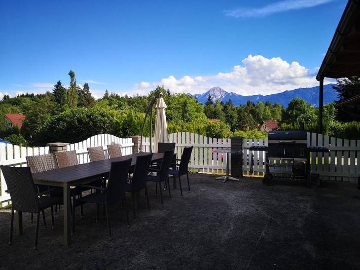 Ferienwohnung für 2 Personen, mit Ausblick und Garten sowie Terrasse
