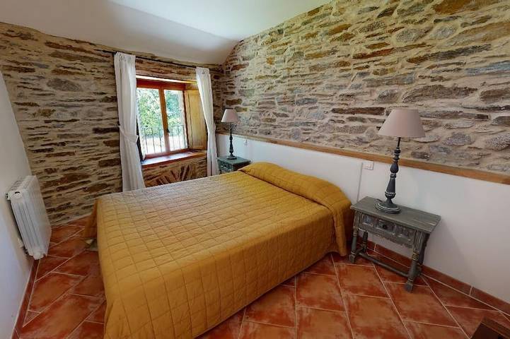 Gîte pour 4 personnes, avec jardin et terrasse, animaux acceptés à Les Martys - 2