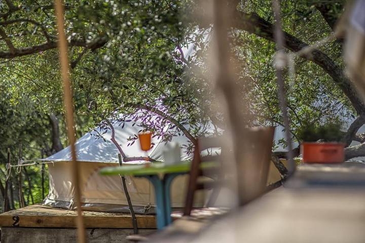 Tente pour 2 personnes, avec terrasse et jardin, animaux acceptés en Croatie - 3