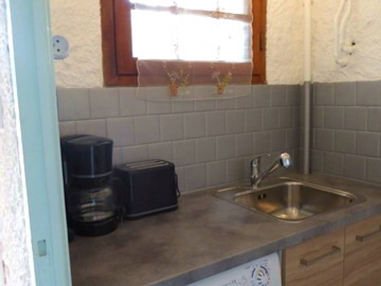 Estudio entero, Apartamento 2 piezas, 4 pers, cerca de la playa, renovado y con balcón in La Côte Vermeille, Argelès-sur-Mer