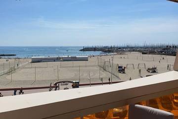 Gîte pour 4 personnes, avec vue et terrasse dans Office de Tourisme de Palavas les Flots