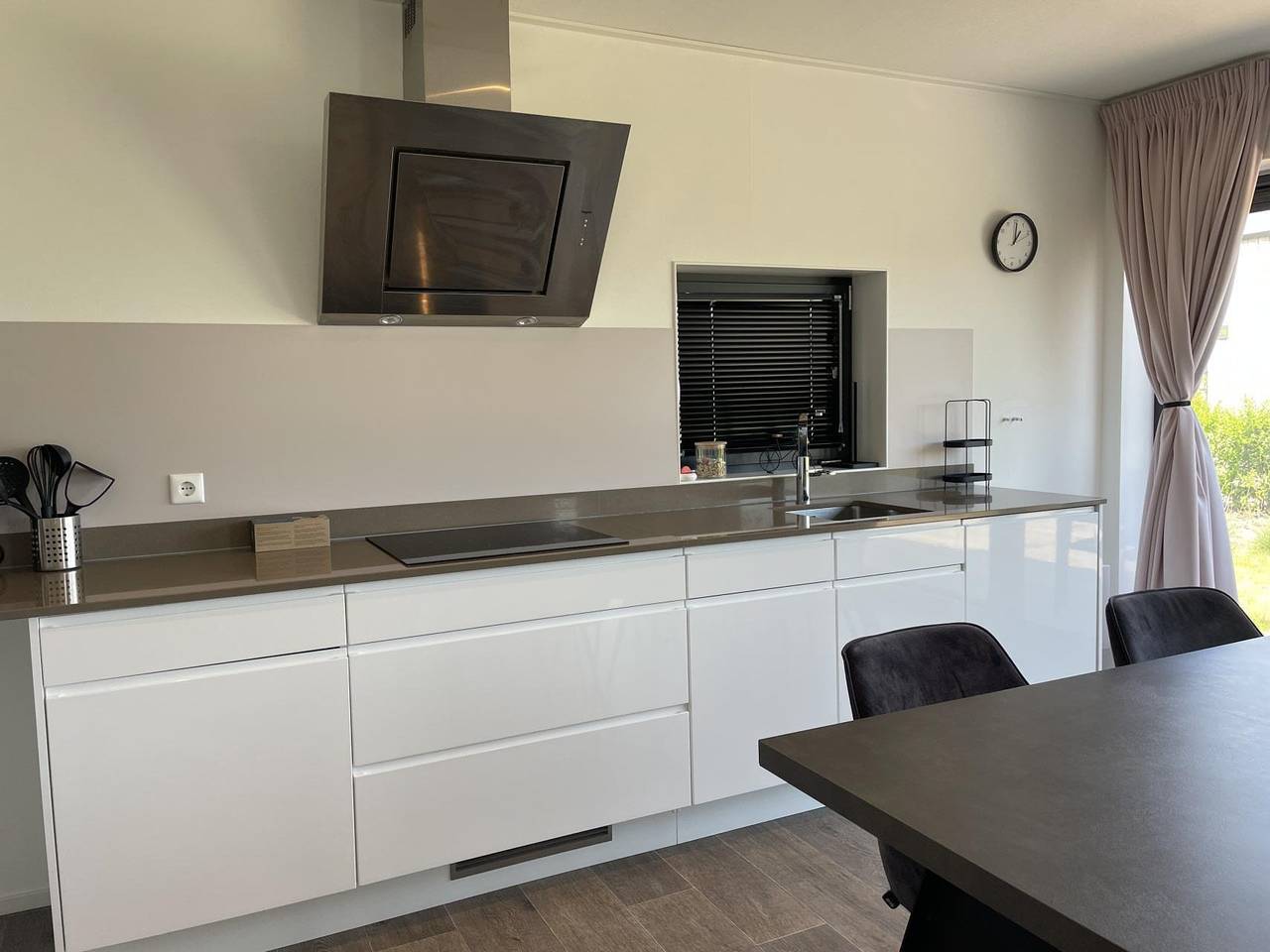 Europarcs Enkhuizer Strand — Cube Elite Plus 6 in Enkhuizen, Ijsselmeer