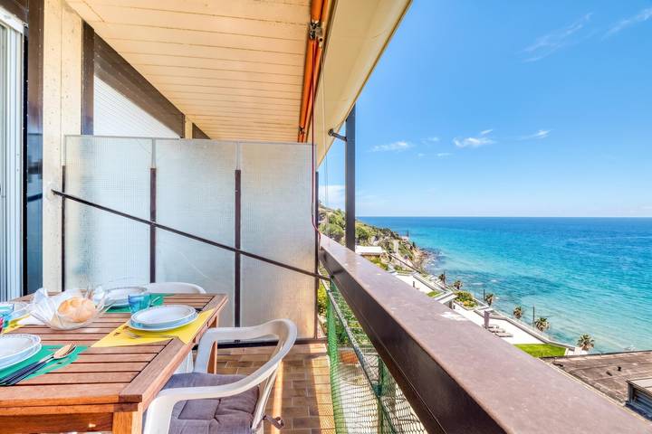Ferienwohnung für 4 Personen, mit Meerblick und Terrasse sowie Kinderpool in San Remo - 2
