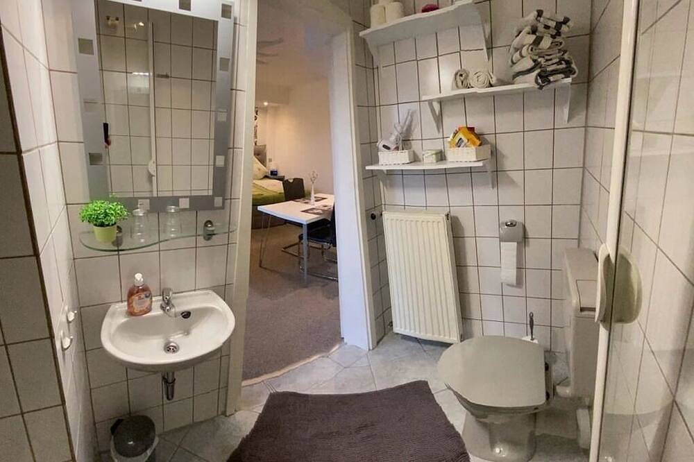 Ganze Wohnung, Ferienwohnung/App. für 2 Gäste mit 40m² in Geisenheim in Stephanshausen, Geisenheim