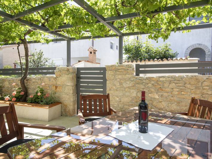 Ferienhaus für 6 Personen, mit Terrasse, kinderfreundlich in Medulin