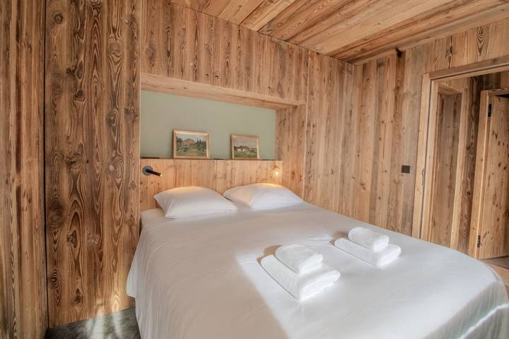 Gîte pour 4 personnes, avec balcon dans Office De Tourisme De Val D Isere - 4