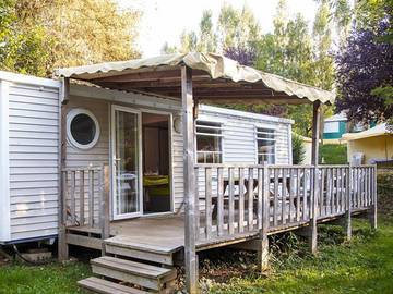 Camping für 8 Personen in Naucelle, Zentralmassiv, Bild 1