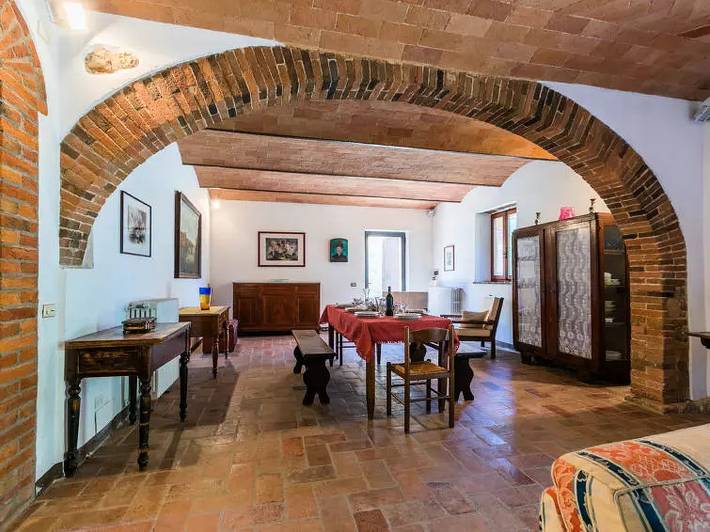 Location de vacances pour 8 personnes, avec piscine et jardin à Sienne - 4