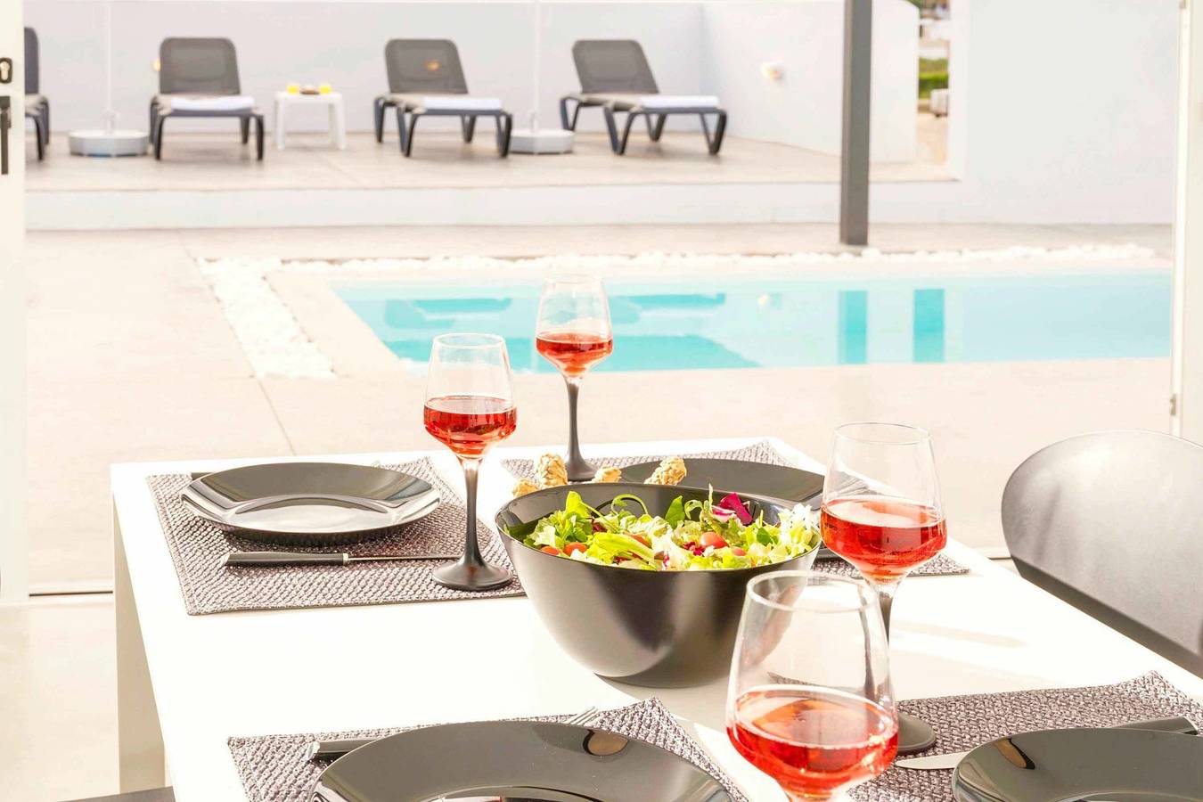 Villa für 4 Personen mit Terrasse in Agia Pelagia, Achlada