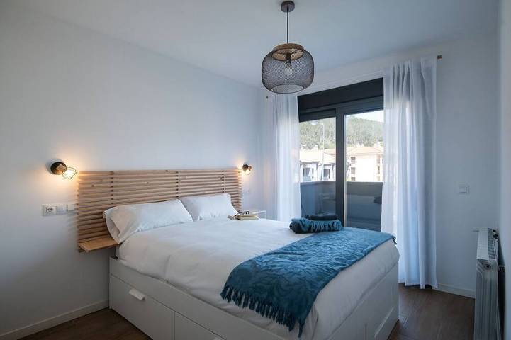 Ribadesella House with Garden 2 km from Beach – Saelia in Ribadesella, Costa Verde (Spain)