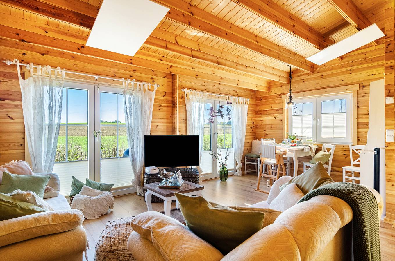 Premium Chalet 'Finia' with Private Terrace, Garden, and Wi-Fi in Sauldorf, Region Bodensee-Oberschwaben