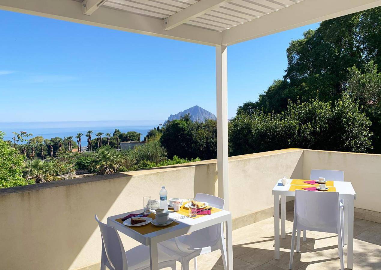 Versomare room & suite in Valderice, Provincia di Trapani