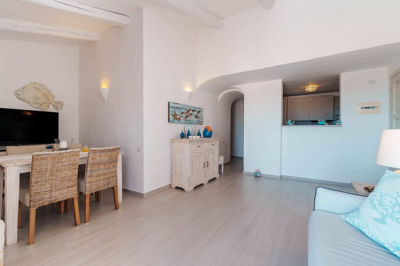 Appartement entier, Appartement "Spinnaker" avec vue sur la mer, Wi-Fi et climatisation in Liscia di Vacca, Arzachena