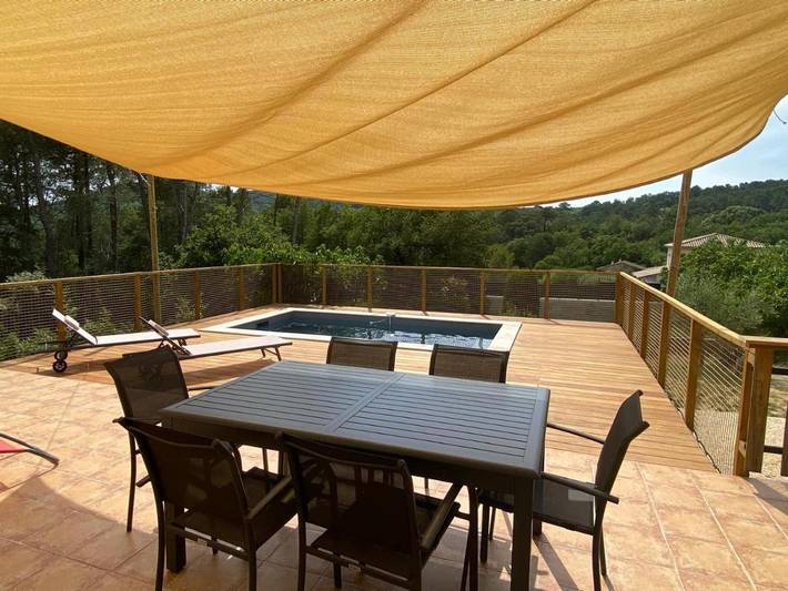 Location de vacances pour 4 personnes, avec Terrasse et Jardin ainsi que Piscine et Vue à Saint-Alexandre - 3