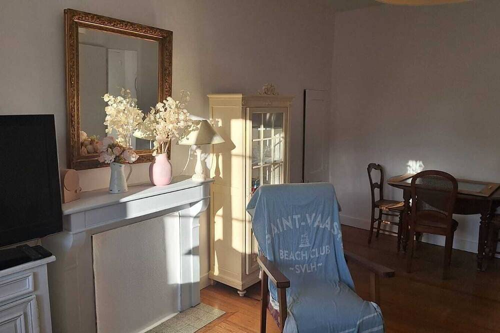 Appartement entier, Appartement plein coeur de Saint Vaast 20m du port in Saint-Vaast-la-Hougue, Région de Cherbourg