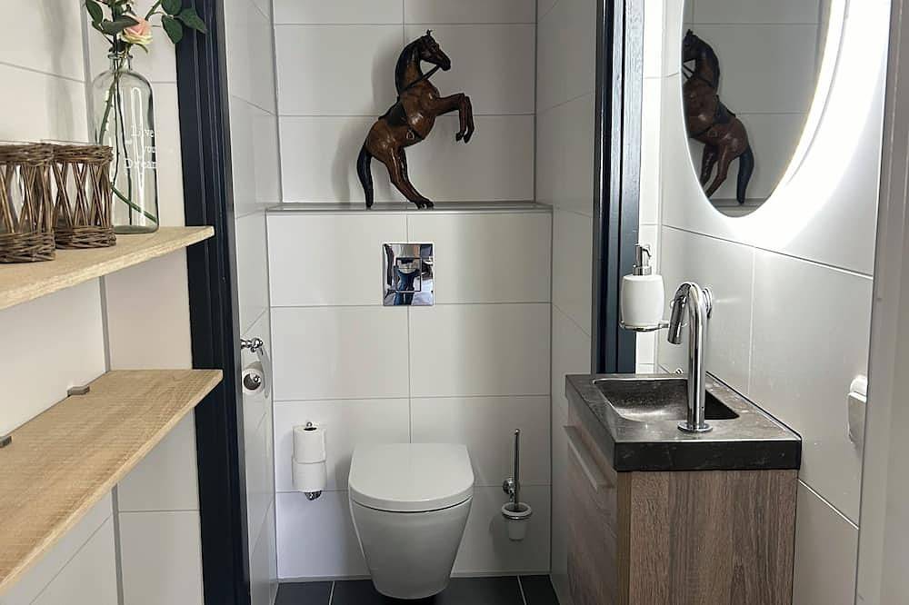 Geheel appartement, Heikant Hoeve authentiek ontspannen in voormalige koeienstal. in Baarle-Nassau, Noord-Brabant