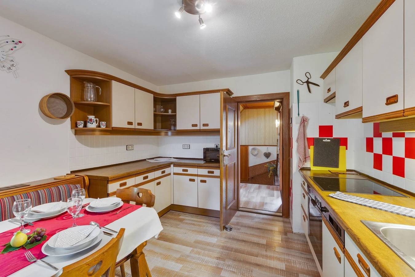 Entire apartment, Apartment 'Naturoase' with Mountain View, Shared Terrace and Wi-Fi in Unterkärnten