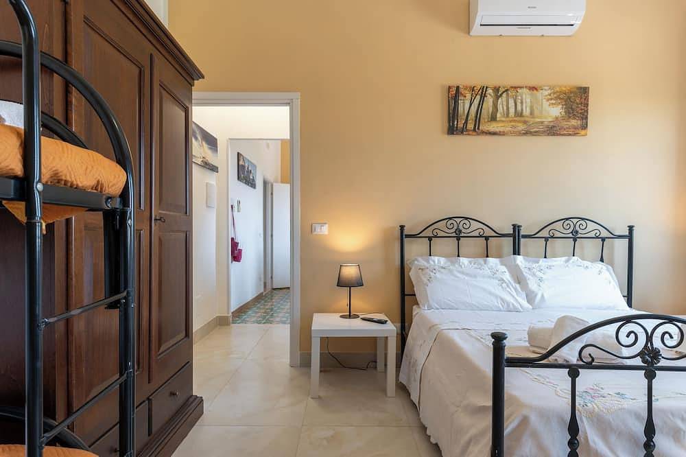 Entire apartment, Apartment Cala Pescatori in Marina di Ostuni, Salento