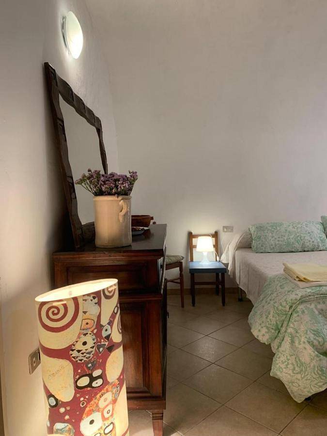 Location de vacances pour 4 personnes, avec terrasse ainsi que vue et jardin à Antonelli - 4