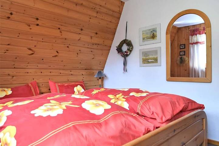 Ferienhaus für 5 Personen, mit Garten und Sauna sowie Balkon im Erzgebirge - 4