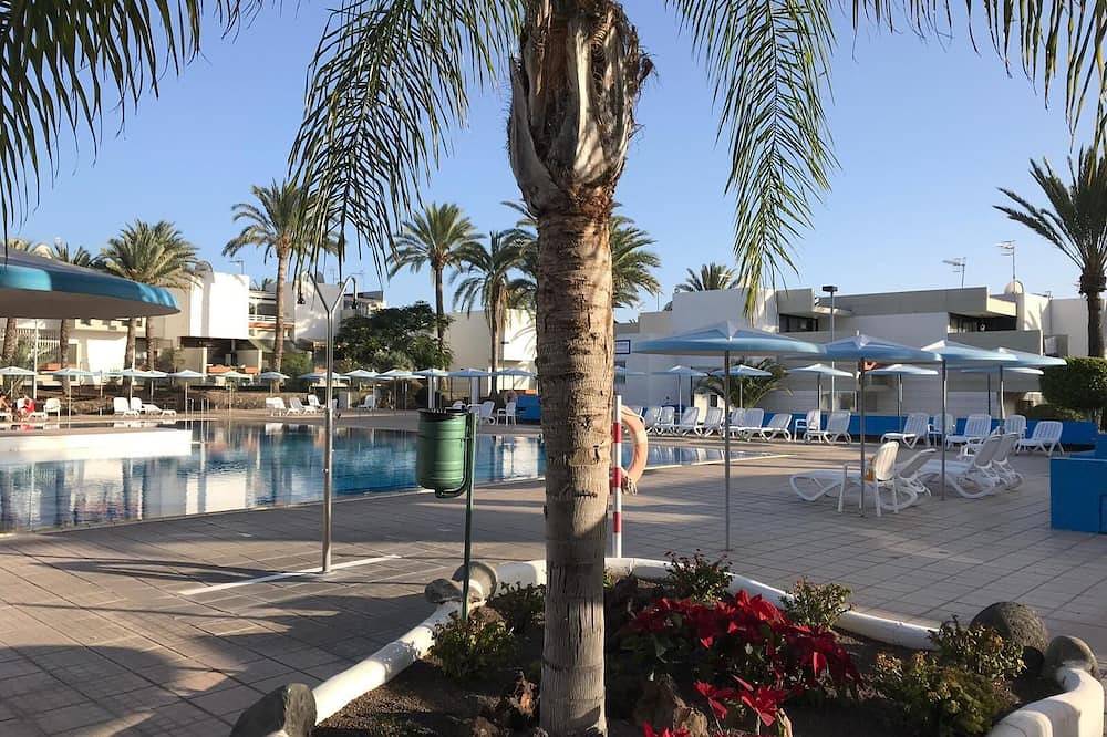 Apartamento entero, Primavera, Sunshine next to the Sea and all Amenities in Costa del Silencio, Arona 