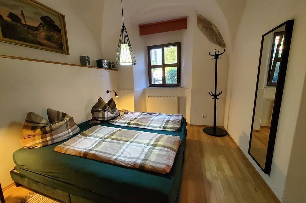 Ganze Wohnung, Ferienwohnung im Pfarrhaus Maxen in Müglitztal, Osterzgebirge
