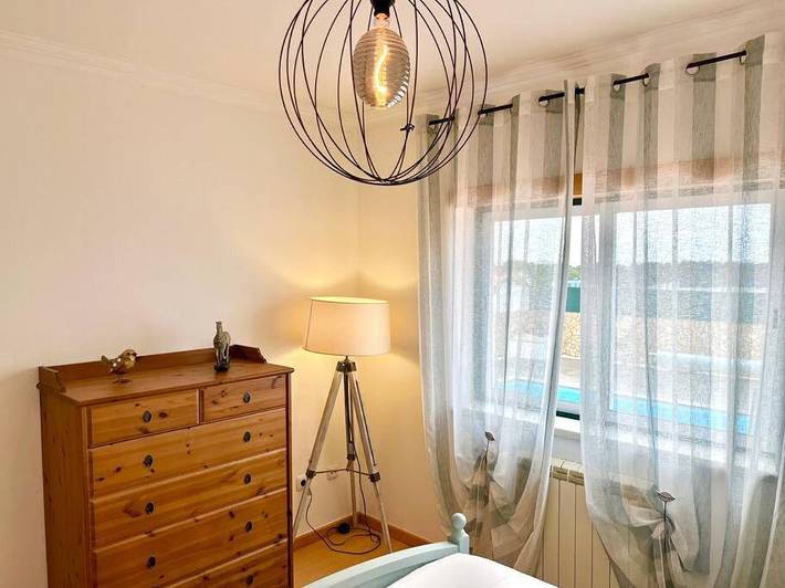 Location de vacances pour 9 personnes, avec jardin ainsi que terrasse et piscine à Caldas da Rainha - 4