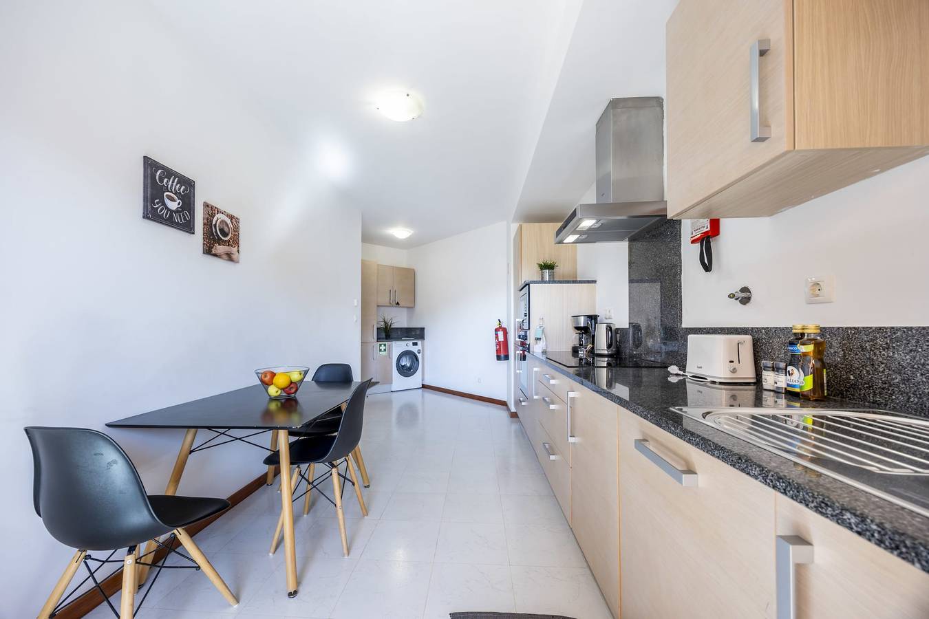 Ganze Wohnung, Ferienwohnung für 4 Personen mit Balkon in Praia da Luz, Faro Distrikt
