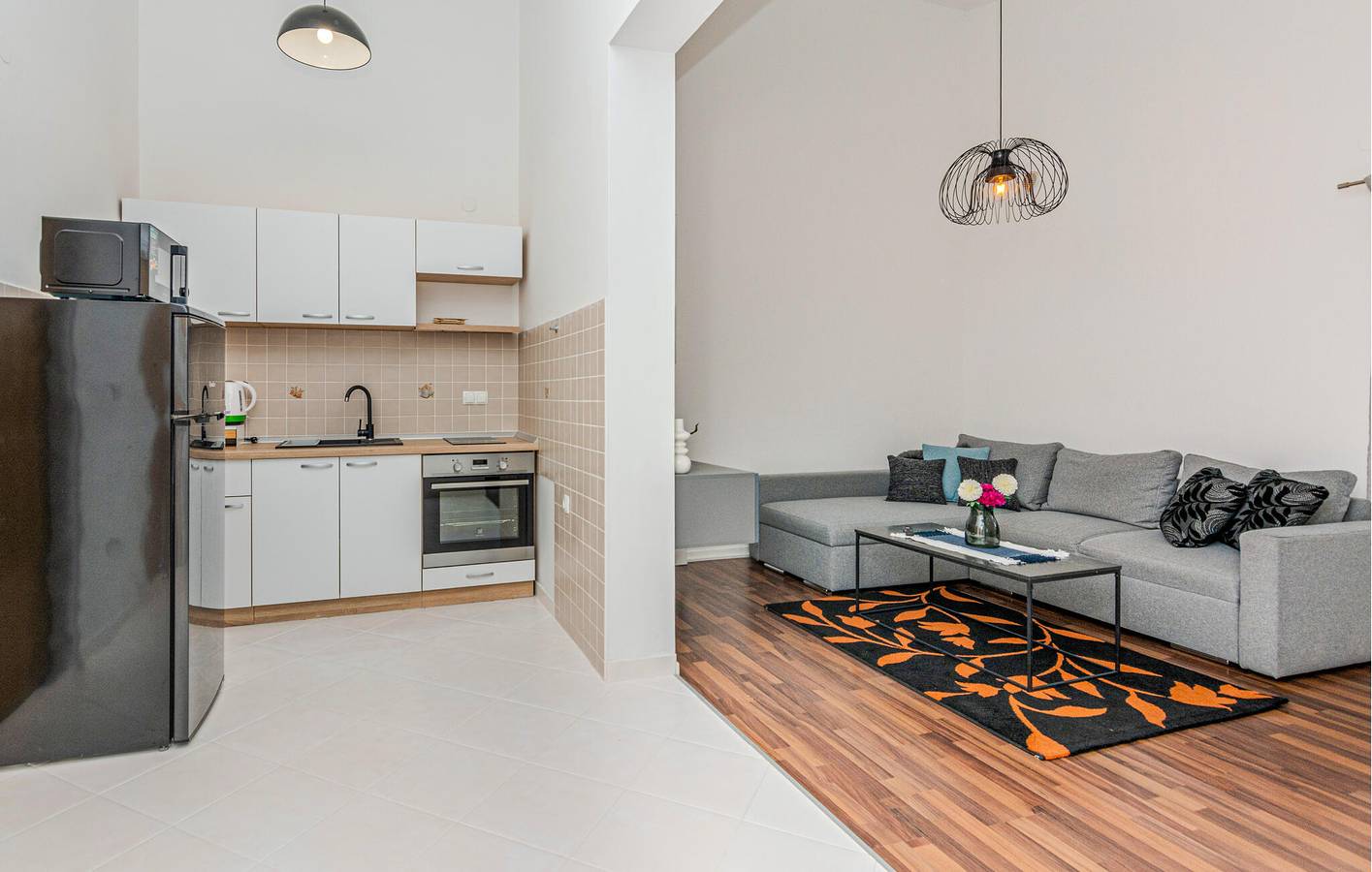 Geheel vakantieappartement, Stijlvol appartement met 2 slaapkamers, wifi, terras en toegang tot het strand in Vir