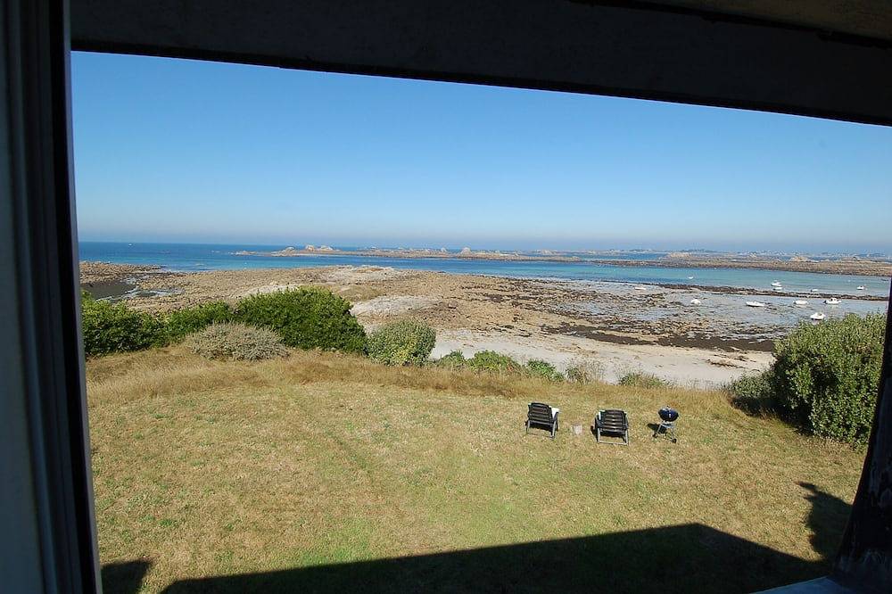 Villa 6 Personen, am Strand, Sauna in Le Dossen, Santec
