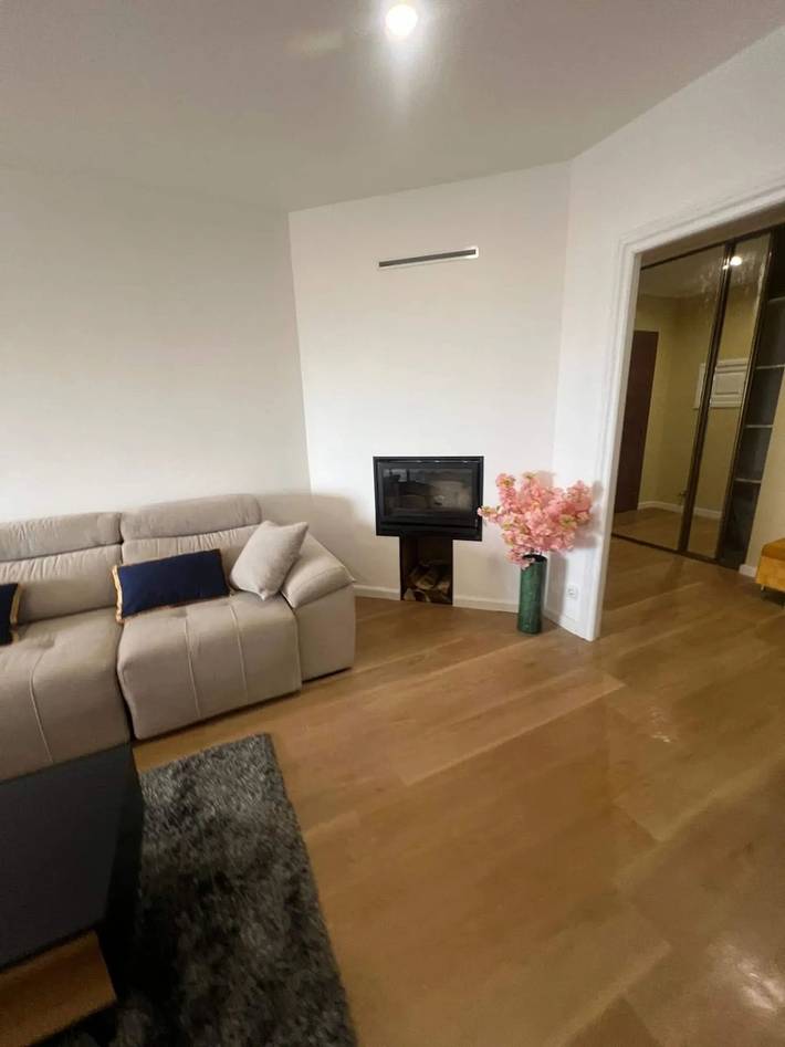 Gîte pour 6 personnes, avec balcon/terrasse dans Amorosa