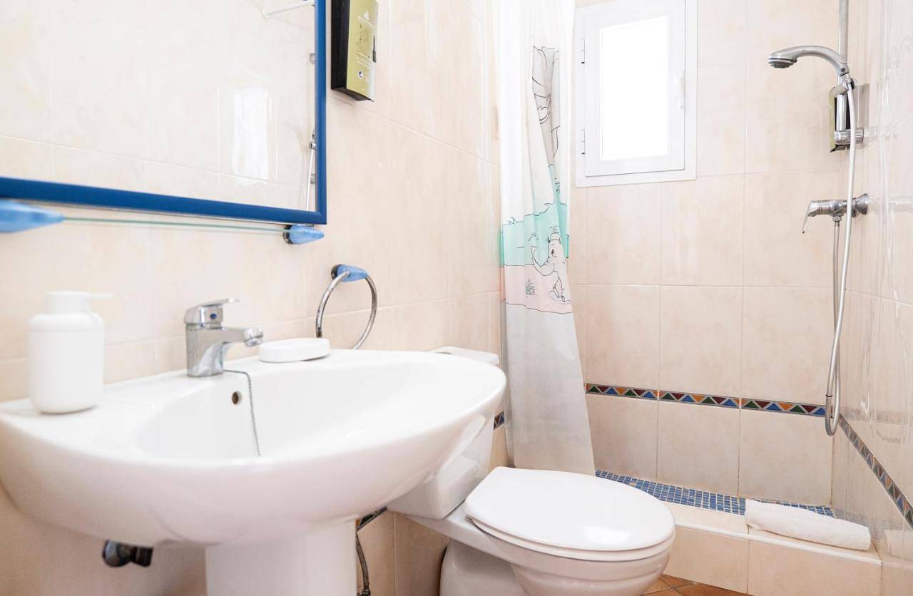 Apartamento entero, La terraza de Albatros in Playa del Peñón Blanco (Níjar), Níjar