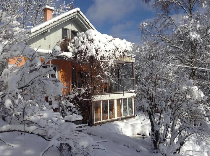 Ferienwohnung für 2 Personen, mit Terrasse und Garten sowie Ausblick