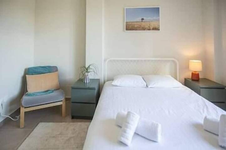 Apartamento entero, Work-Friendly Haven w/ free parking spot in Nicosia, Chipre Sur