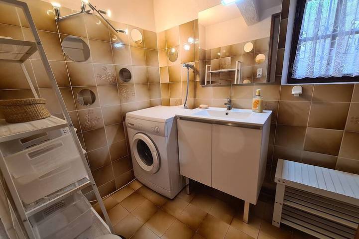 Location de vacances pour 2 personnes, avec terrasse et jardin, animaux acceptés à Ceyreste - 4