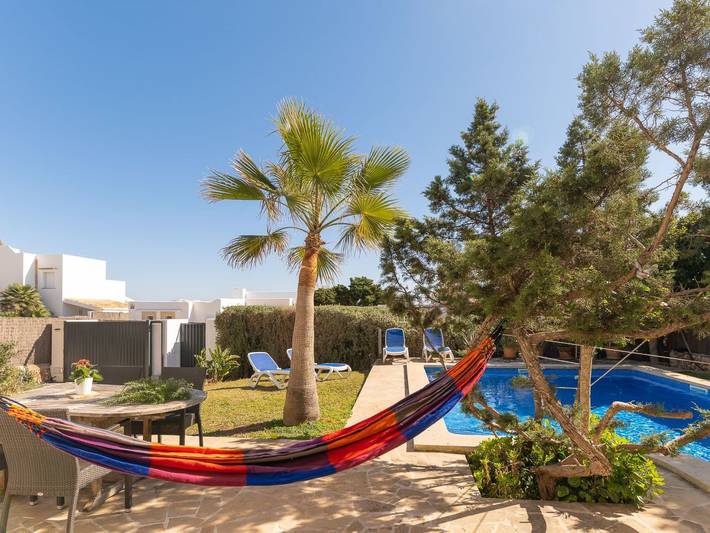 Ferienhaus für 6 Personen, mit Balkon und Pool sowie Garten in Cala d'Or - 2