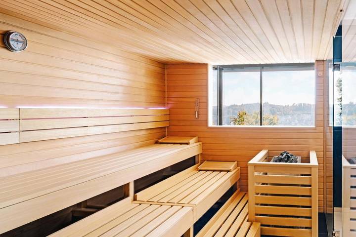Hotel für 3 Personen, mit Terrasse und Garten sowie Sauna in Heidenheim - 4
