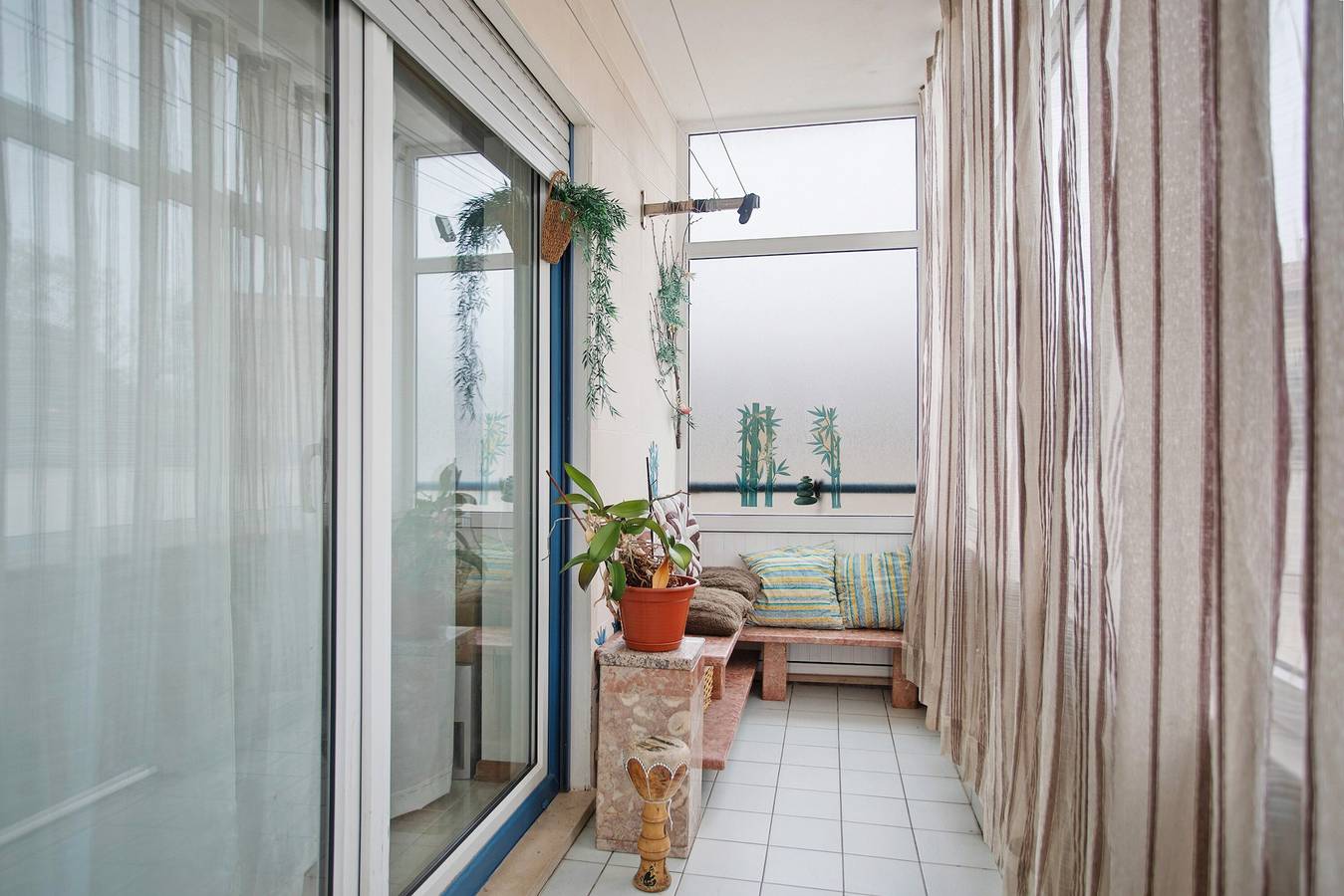 Apartamento inteiro, Apartamento 'Casa Da Mãe Maria' com vista para o mar, terraço partilhado e acesso Wi-Fi in Praia de Buarcos, Figueira da Foz
