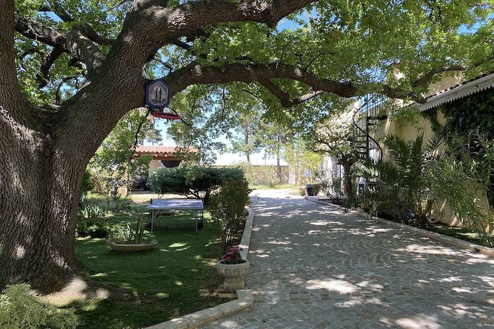 Suite  indépendante- Rdc de notre maison familiale au milieu d'un vignoble in Cers, Côte méditerranéenne (France)