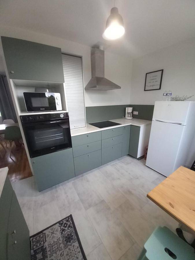 Location de vacances pour 6 personnes, avec Terrasse ainsi que Jardin et Vue à Vineuil - 2