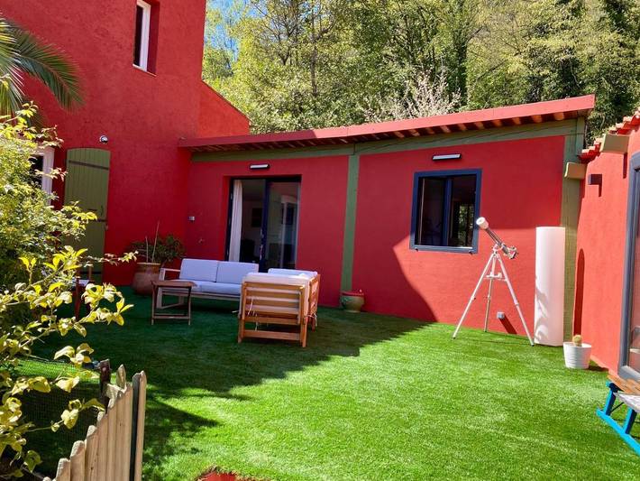 Gîte pour 6 personnes, avec piscine ainsi que vue et jardin, animaux acceptés à Tourrette-Levens - 4