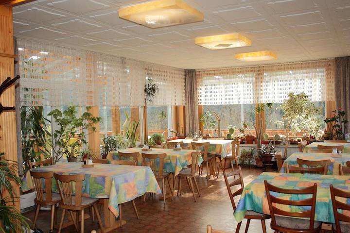 Hotel für 4 Personen, mit Sauna und Garten sowie Whirlpool und Terrasse in Bad Wildbad - 3