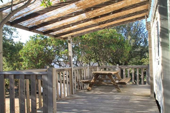 Location de vacances pour 4 personnes, avec jardin et vue à Pianottoli-Caldarello - 2