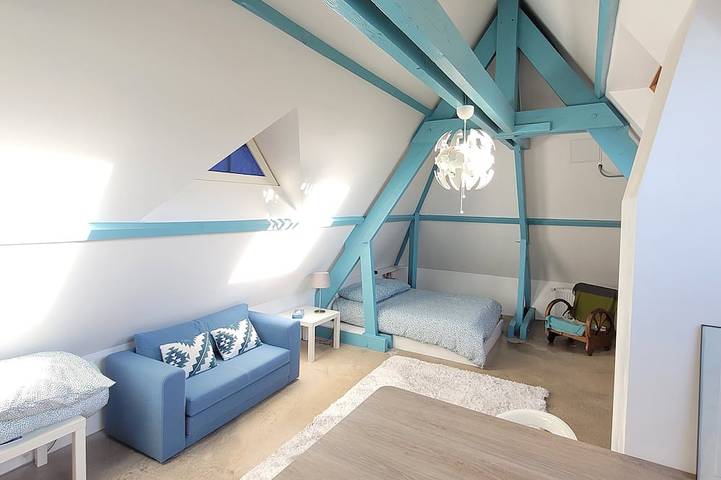 Location de vacances pour 12 personnes, avec terrasse et jardin à Neuilly-Plaisance - 4