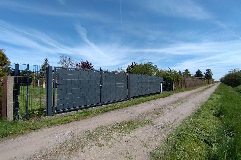 Willkommen im Ferienhaus \"Kanalblick\" - Ihr Rückzugsort im Grünen in Schkeuditz, Sächsisches Burgen- und Heideland
