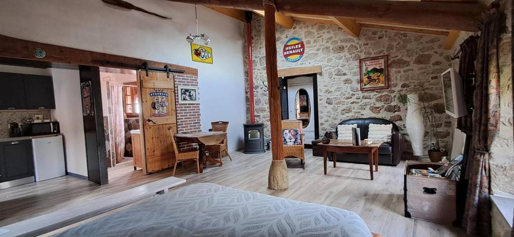 Gîte pour 3 personnes, avec Balcon ainsi que Jardin et Vue à Montpeyroux (Puy-de-Dôme)