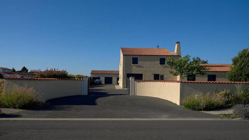 Gîte pour 4 personnes, avec terrasse à Marsilly - 2