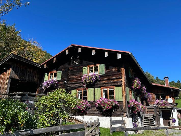 Chalet für 12 Personen, mit Balkon und Garten sowie Whirlpool in Oberstdorf - 2