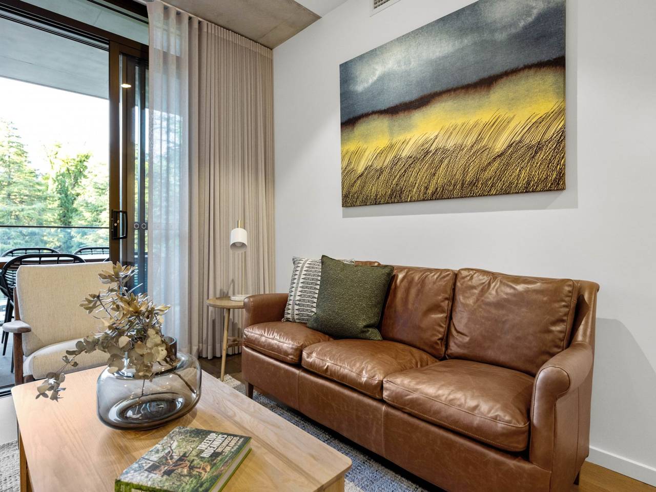 Ganze Wohnung, Luxe 2-Bed Inner-City Abode with Alfresco Dining in North Canberra, Canberra